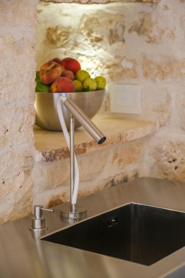 Truloco Nuzzi - Luxury Domus Villa Locorotondo Luaran gambar